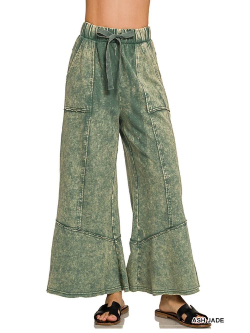 162 ❤️ ZENANA ash jade EXPOSED-SEAM FLARE
HEM PANTS WITH POCKETS